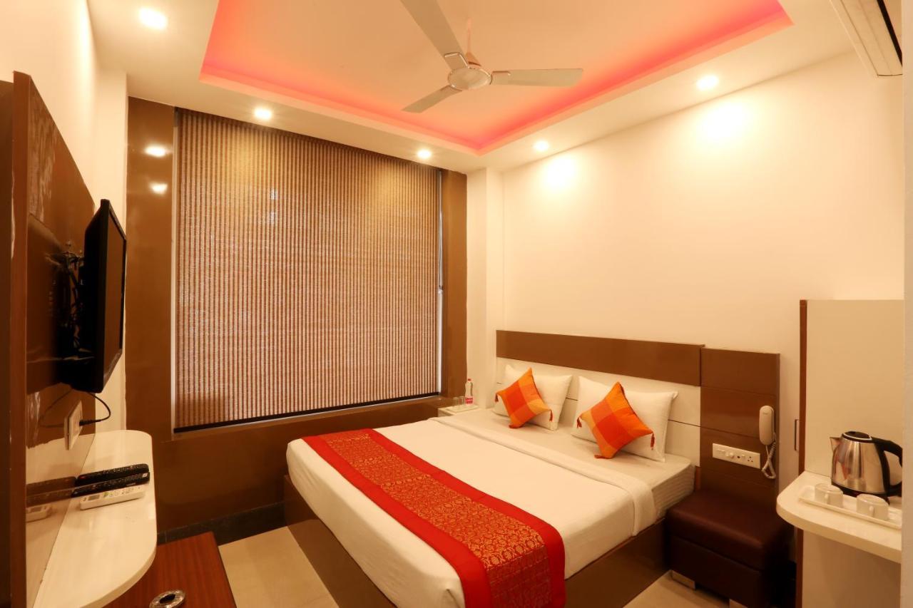 Hotel Airport Star Nueva Delhi Exterior foto